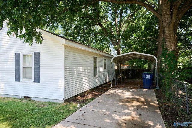 1221 Halsey Avenue, Huntsville, AL 35801