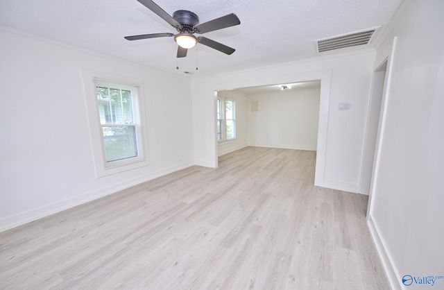 1221 Halsey Avenue, Huntsville, AL 35801