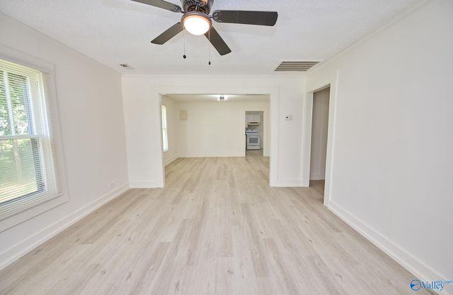 1221 Halsey Avenue, Huntsville, AL 35801
