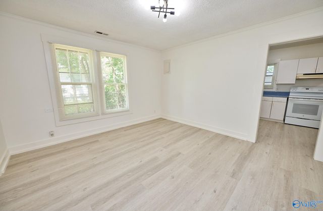 1221 Halsey Avenue, Huntsville, AL 35801
