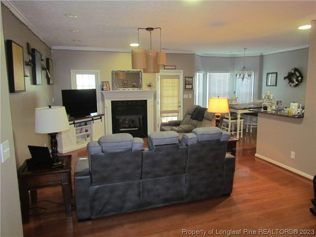 1527 Dixon Drive, Fayetteville, NC 28305 — photo 2
