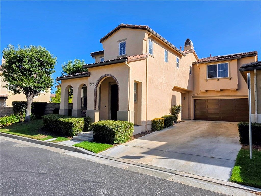 28930 Via Adelena, Valencia, CA 91354 — exterior