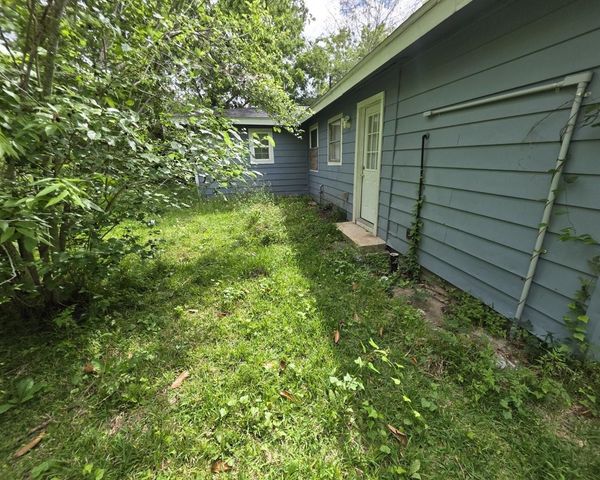 5503 Rue Street, Houston, TX 77033