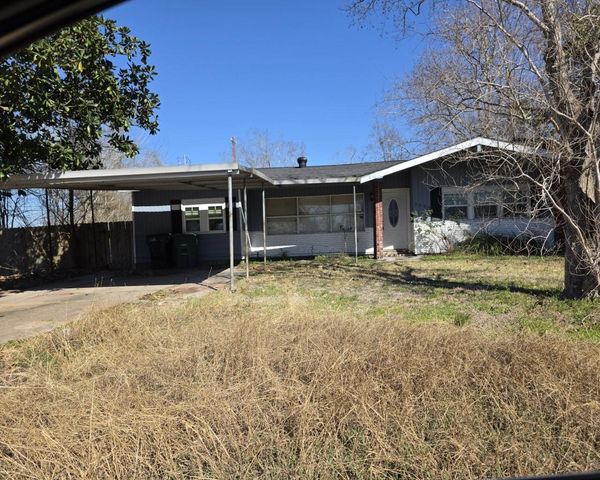 5503 Rue Street, Houston, TX 77033