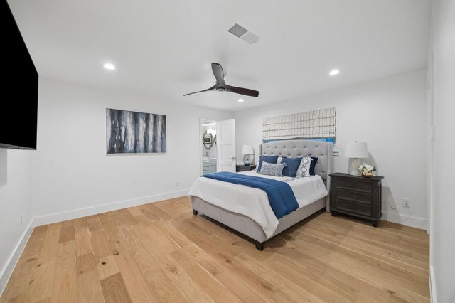 9211 Olathe Street, Houston, TX 77055