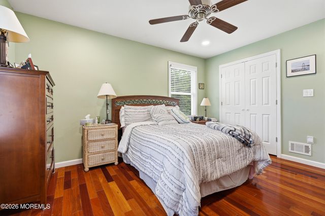 1910 Holbrook Street, Oakhurst, NJ 07755