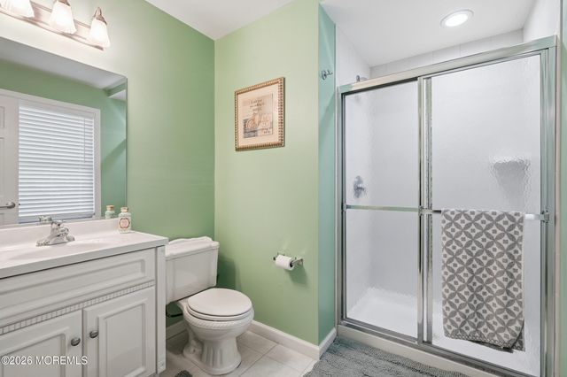 1910 Holbrook Street, Oakhurst, NJ 07755