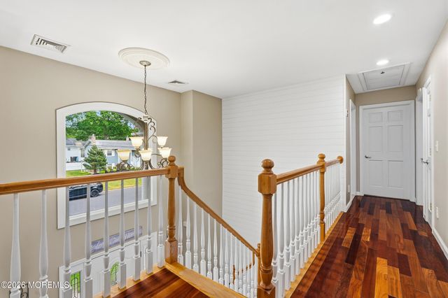1910 Holbrook Street, Oakhurst, NJ 07755