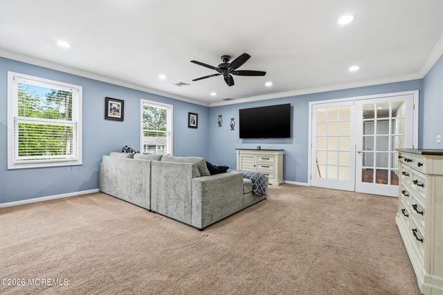 1910 Holbrook Street, Oakhurst, NJ 07755