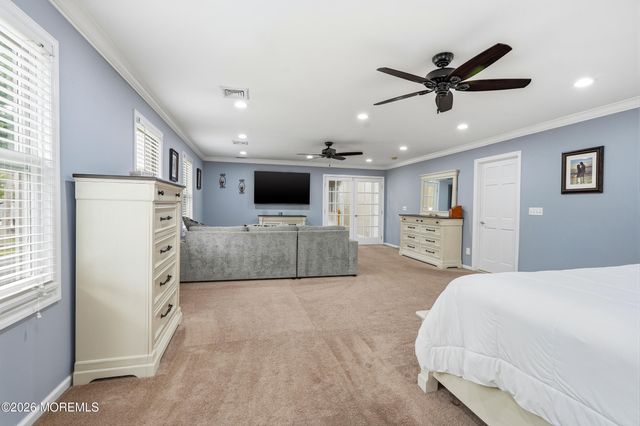 1910 Holbrook Street, Oakhurst, NJ 07755