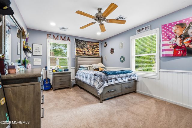 1910 Holbrook Street, Oakhurst, NJ 07755