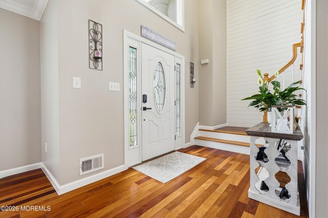 1910 Holbrook Street, Oakhurst, NJ 07755