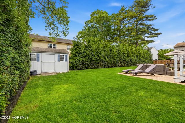 1910 Holbrook Street, Oakhurst, NJ 07755
