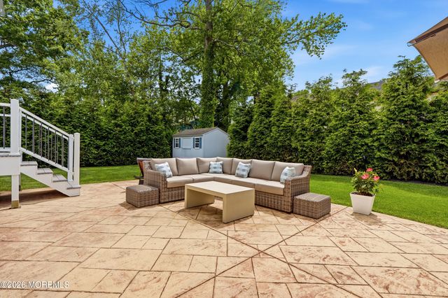 1910 Holbrook Street, Oakhurst, NJ 07755
