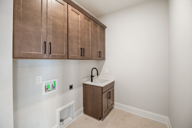 1952 Harmony Rd, Spring Hill, TN 37174