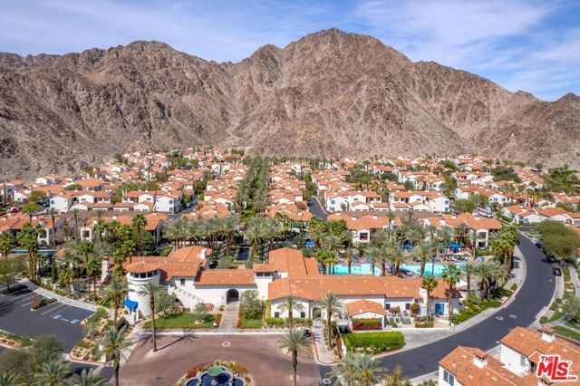 48561 Classic Drive, La Quinta, CA 92253