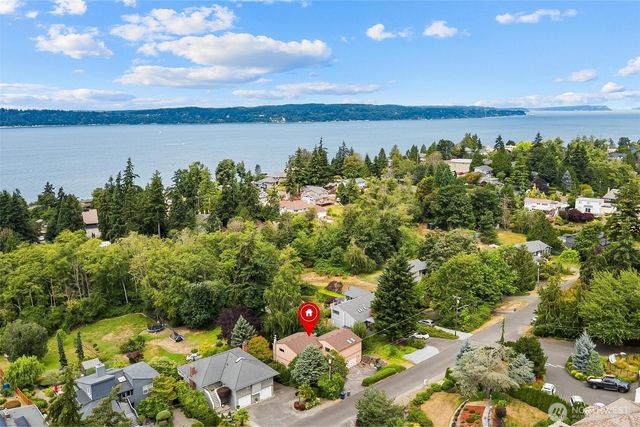 10518 62nd Place W, Mukilteo, WA 98275