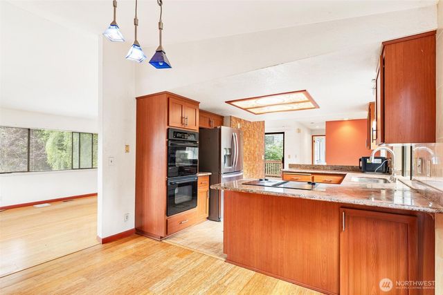 10518 62nd Place W, Mukilteo, WA 98275