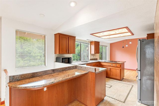 10518 62nd Place W, Mukilteo, WA 98275