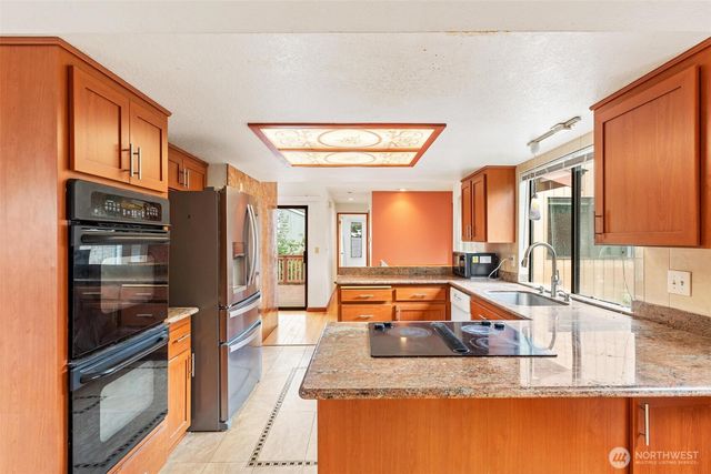 10518 62nd Place W, Mukilteo, WA 98275