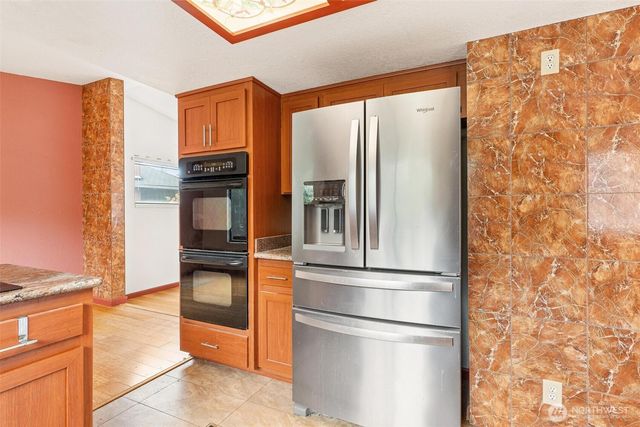 10518 62nd Place W, Mukilteo, WA 98275