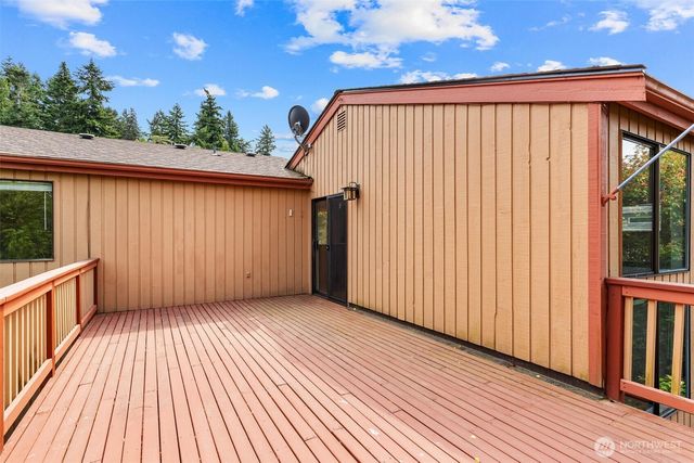10518 62nd Place W, Mukilteo, WA 98275