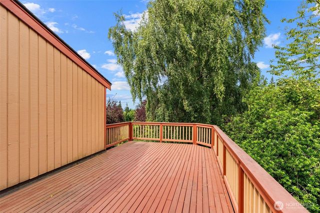 10518 62nd Place W, Mukilteo, WA 98275