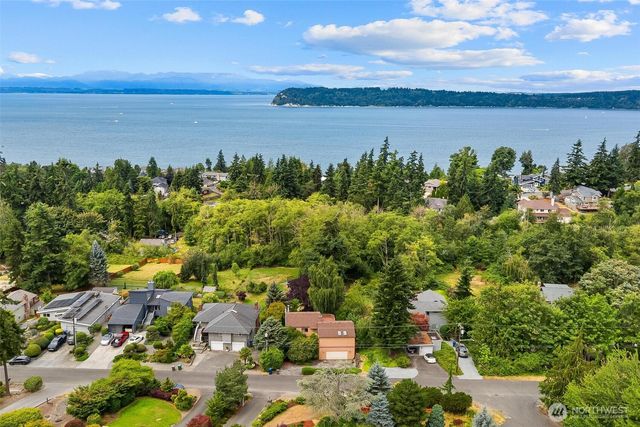 10518 62nd Place W, Mukilteo, WA 98275