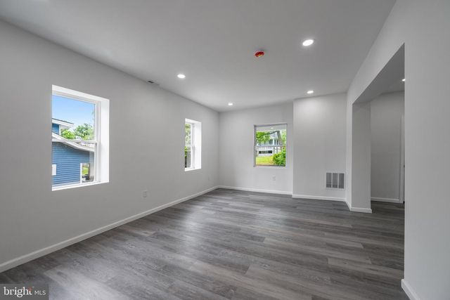 2407 CHELSEA TER, Baltimore, MD 21216