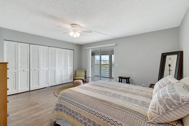 3031 Cornwall B, Boca Raton, FL 33434