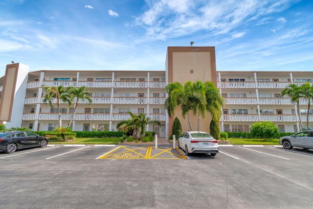 3031 Cornwall B, Boca Raton, FL 33434