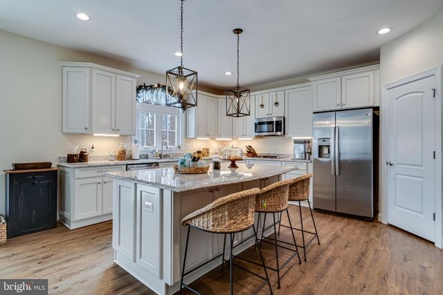 11026 WISTERIA LN, King George, VA 22485