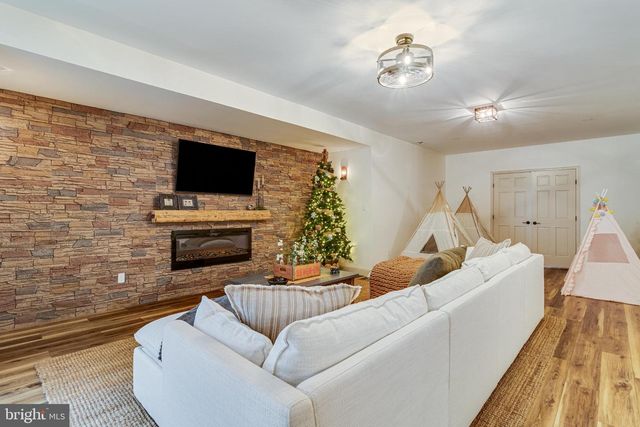 11026 WISTERIA LN, King George, VA 22485