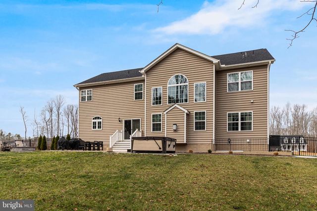 11026 WISTERIA LN, King George, VA 22485