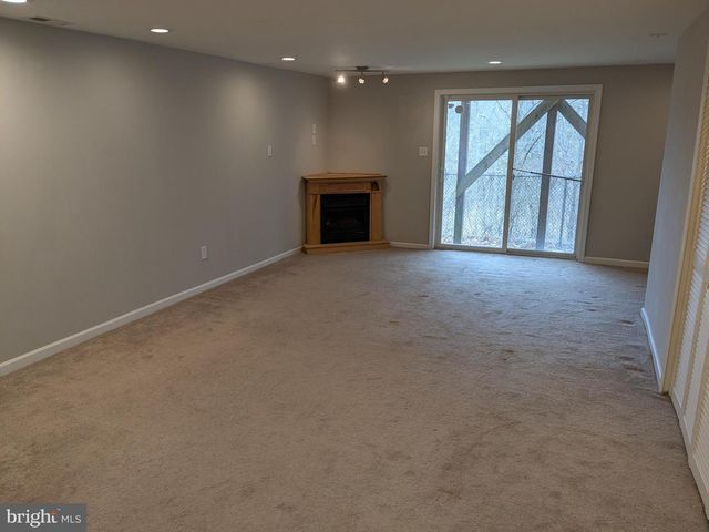 25 MILLSTREAM RD, Pine Hill, NJ 08021