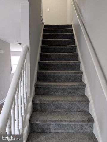 25 MILLSTREAM RD, Pine Hill, NJ 08021