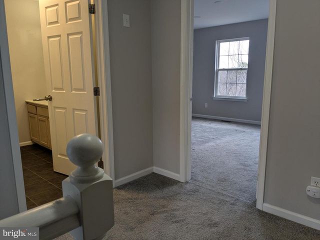 25 MILLSTREAM RD, Pine Hill, NJ 08021