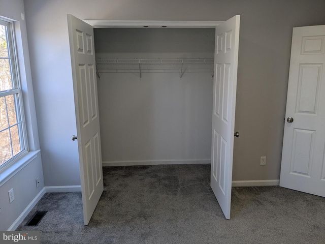 25 MILLSTREAM RD, Pine Hill, NJ 08021