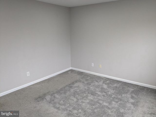 25 MILLSTREAM RD, Pine Hill, NJ 08021