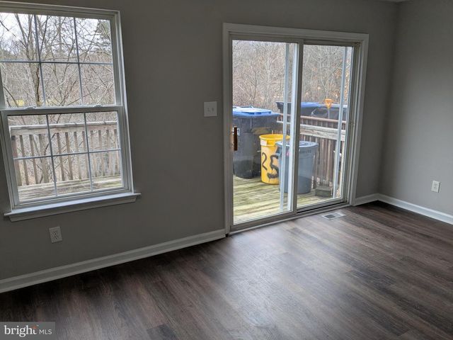 25 MILLSTREAM RD, Pine Hill, NJ 08021