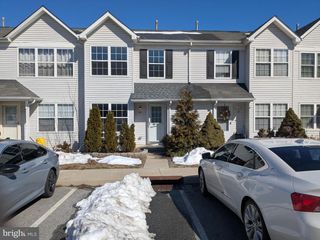 25 MILLSTREAM RD, Pine Hill, NJ 08021