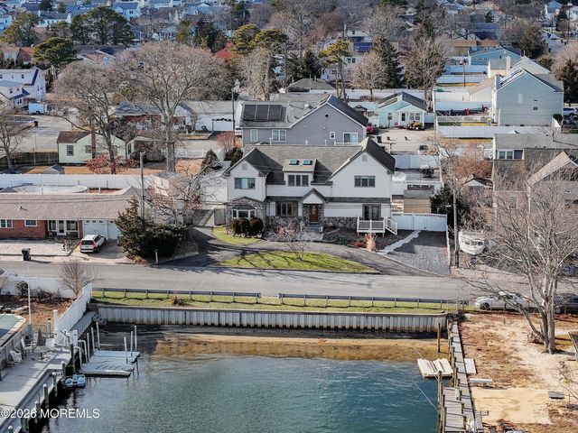 34 Blue Cedar Drive, Brick, NJ 08723