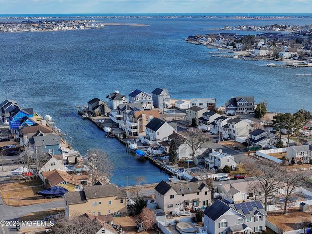 34 Blue Cedar Drive, Brick, NJ 08723