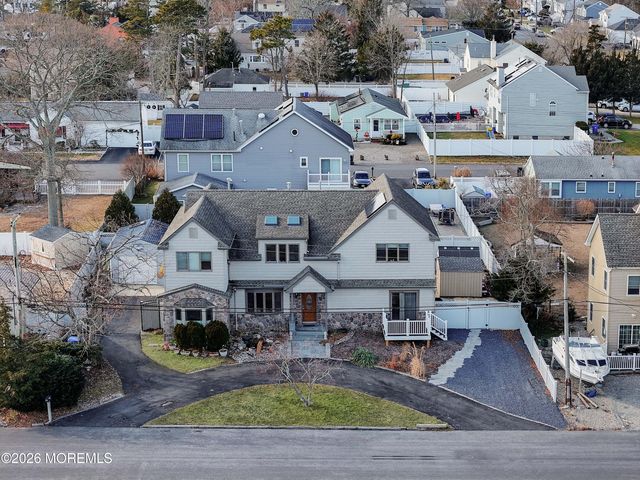 34 Blue Cedar Drive, Brick, NJ 08723