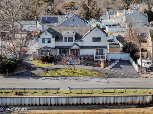 34 Blue Cedar Drive, Brick, NJ 08723