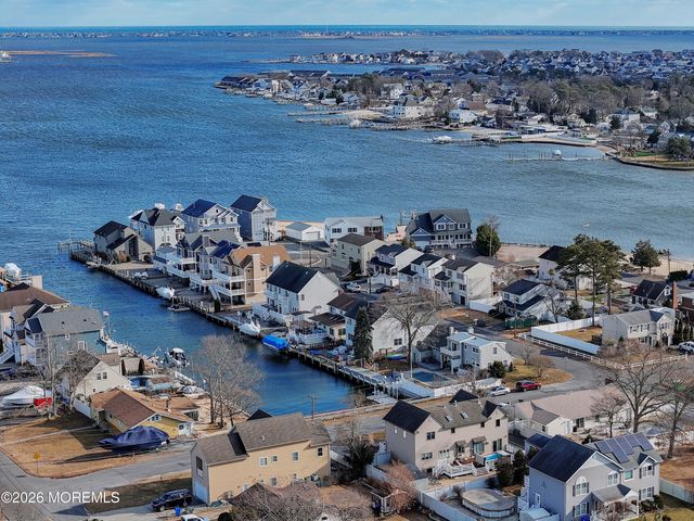 34 Blue Cedar Drive, Brick, NJ 08723