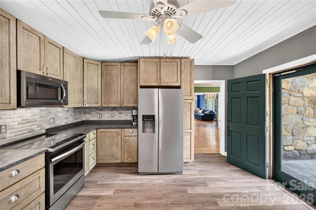 25 Inglewood Road, Asheville, NC 28804