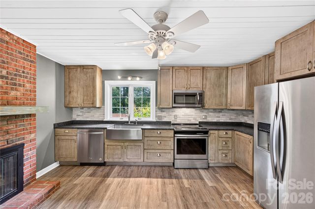 25 Inglewood Road, Asheville, NC 28804