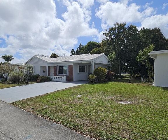 7202 NW 73rd Street, Tamarac, FL 33321