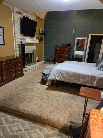 17518 Jackson Pines Drive, Houston, TX 77090